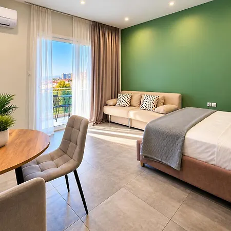 Gpx Clr - Alexander 7 Cityview Apartament *
