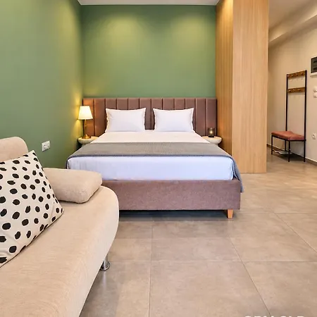 Gpx Clr - Alexander 7 Cityview Apartament Larissa